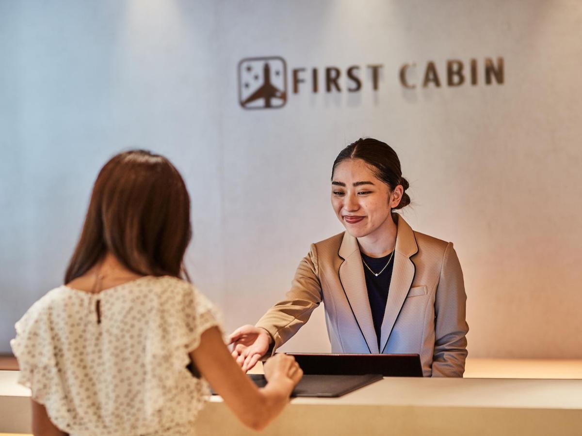 First Cabin Nishi Umeda Osaka Esterno foto