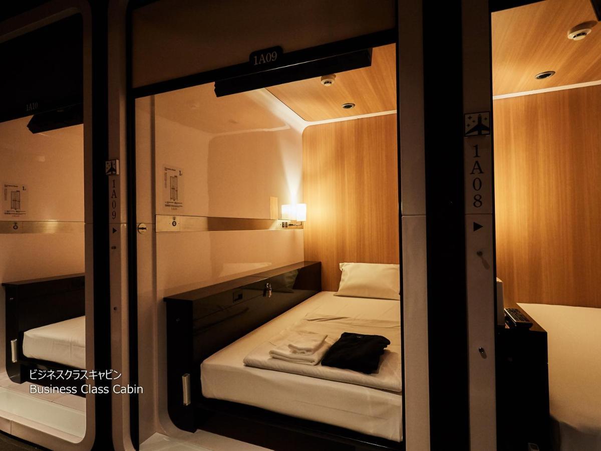 First Cabin Nishi Umeda Osaka Esterno foto